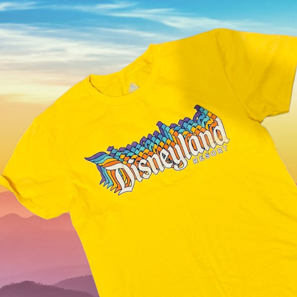 Women t-Shirt "The Magic kingdom" DISNEYLAND RESORT graphic tees SMALL YELLOW